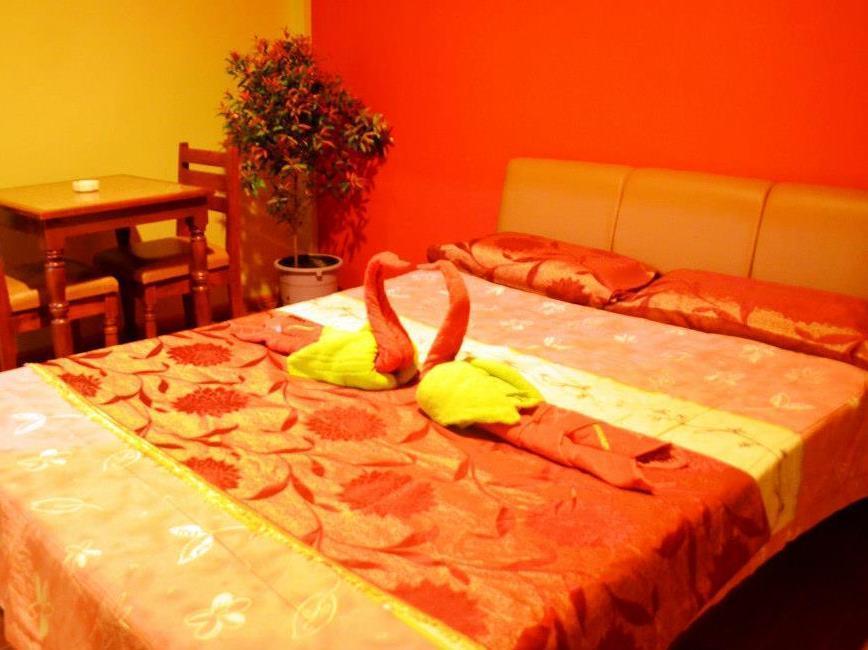 Rainbow Romanz Garden Inn Tagum Exterior photo